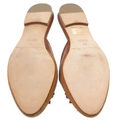 Oscar De La Renta Brown Embellished Canvas And Leather Flat Spanish Mules Size 37 For Women 15 Oscar De La Renta Brown Embellished Canvas And Leather Flat Spanish Mules Size 37 For Women -Oscar de la Renta Sales Shop luxury women oscar de la rentaslug new shoes p339442 001
