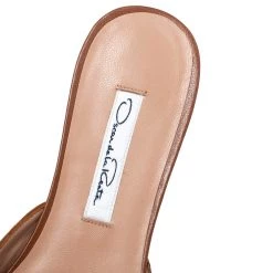 Oscar De La Renta Brown Embellished Canvas And Leather Flat Spanish Mules Size 37 For Women 16 Oscar De La Renta Brown Embellished Canvas And Leather Flat Spanish Mules Size 37 For Women -Oscar de la Renta Sales Shop luxury women oscar de la rentaslug new shoes p339442 005