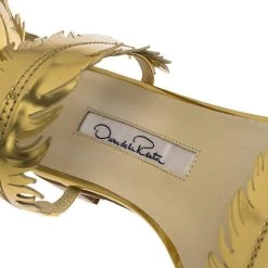 Oscar De La Renta Gold Metallic Leather Abigail Feather Sandals Size 39.5 For Women -Oscar de la Renta Sales Shop luxury women oscar de la rentaslug new shoes p84035 007