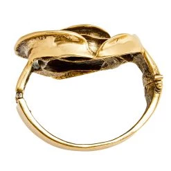 Oscar De La Renta Floral Motif Wide Cuff Bracelet For Women 13 Oscar De La Renta Floral Motif Wide Cuff Bracelet For Women -Oscar de la Renta Sales Shop luxury women oscar de la rentaslug used accessories p603342 005