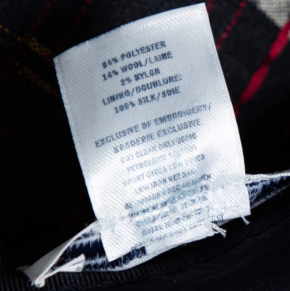 Oscar De La Renta Midnight Blue Wool Embroidered Pencil Skirt (MTO) For Women 8 Oscar De La Renta Midnight Blue Wool Embroidered Pencil Skirt (MTO) For Women - Image 6