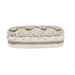 Oscar De La Renta White Satin Embellished Crown Goa Clutch For Women 18 Oscar De La Renta White Satin Embellished Crown Goa Clutch For Women -Oscar de la Renta Sales Shop luxury women oscar de la rentaslug used handbags p582837 004