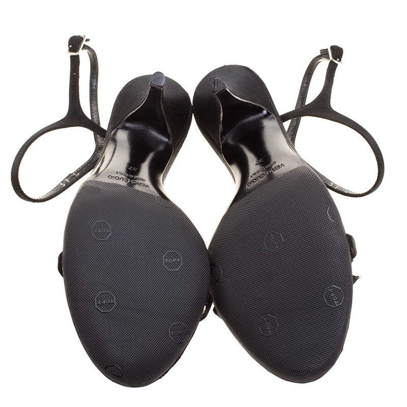 Oscar De La Renta Black Satin Crystal Bow Embellished Ankle Strap Sandals Size 37 For Women 8 Oscar De La Renta Black Satin Crystal Bow Embellished Ankle Strap Sandals Size 37 For Women - Image 6