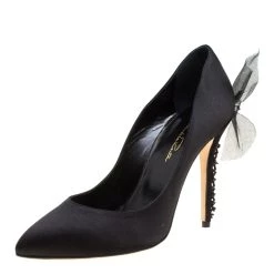 Oscar De La Renta Black Satin Kincy Embellished Heel Pumps Size 38.5 For Women