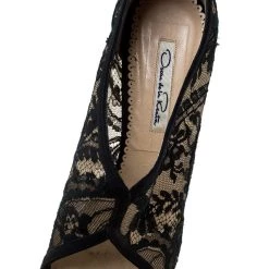 Oscar De La Renta Black Lace Cut Out V Neck Pumps Size 39 For Women 16 Oscar De La Renta Black Lace Cut Out V Neck Pumps Size 39 For Women -Oscar de la Renta Sales Shop luxury women oscar de la rentaslug used shoes p244058 006