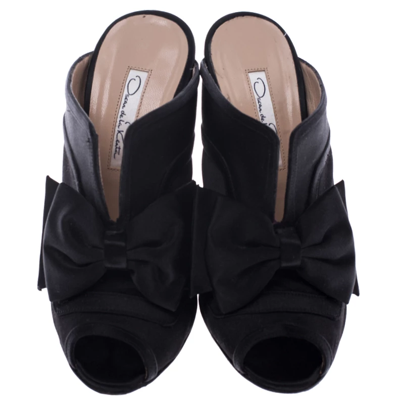 Oscar De La Renta Black Satin Marilous Bow Open Toe Mules Size 36 For Women 5 Oscar De La Renta Black Satin Marilous Bow Open Toe Mules Size 36 For Women - Image 3