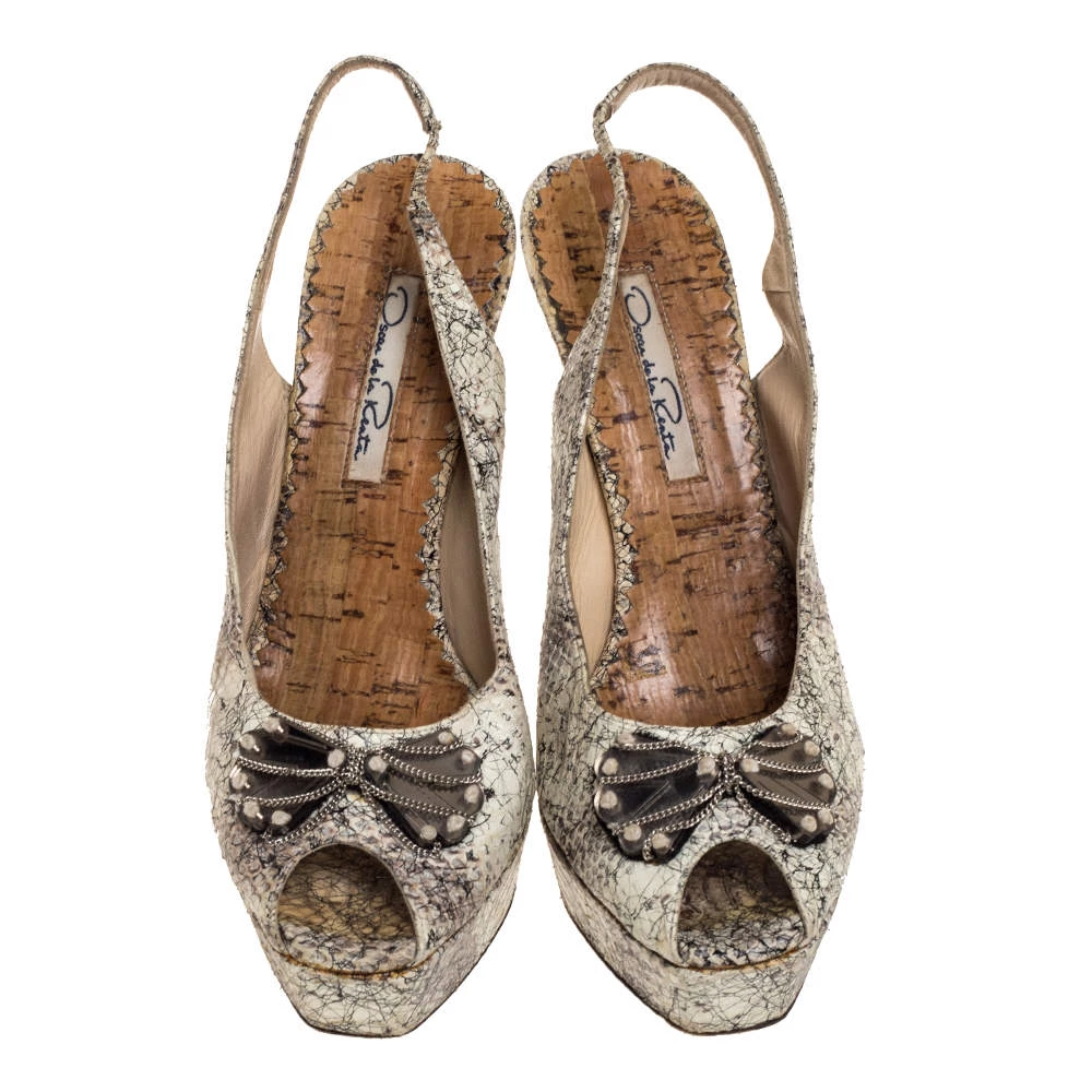 Oscar De La Renta White/Black Snake Print Leather Slingback Platform Peep Toe Sandals Size 37 For Women 5 Oscar De La Renta White/Black Snake Print Leather Slingback Platform Peep Toe Sandals Size 37 For Women - Image 3