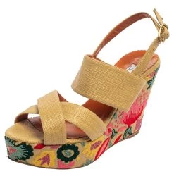 Oscar De La Renta Beige Fabric Wedge Sandals Size 38 For Women