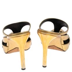 Oscar De La Renta Metallic Gold Leather Carmen Mule Sandals Size 39 For Women 14 Oscar De La Renta Metallic Gold Leather Carmen Mule Sandals Size 39 For Women -Oscar de la Renta Sales Shop luxury women oscar de la rentaslug used shoes p469609 004