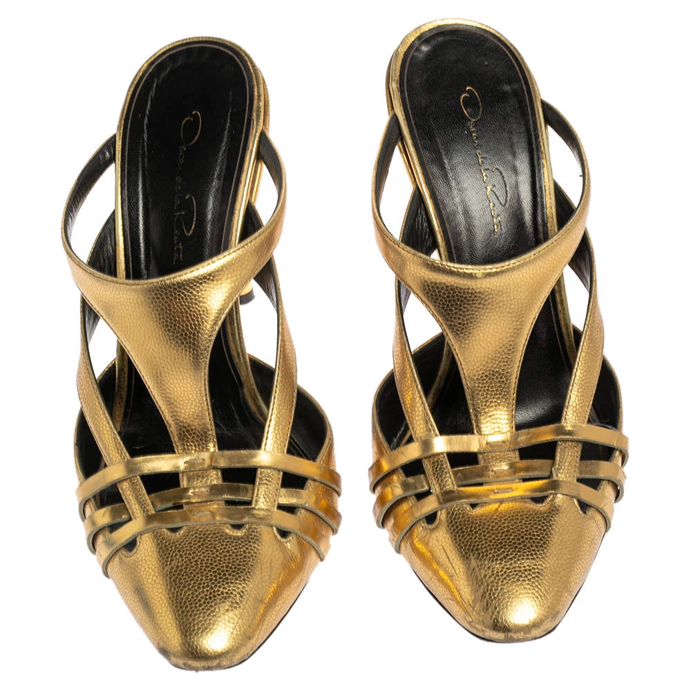 Oscar De La Renta Metallic Gold Leather Carmen Mule Sandals Size 39 For Women 5 Oscar De La Renta Metallic Gold Leather Carmen Mule Sandals Size 39 For Women - Image 3