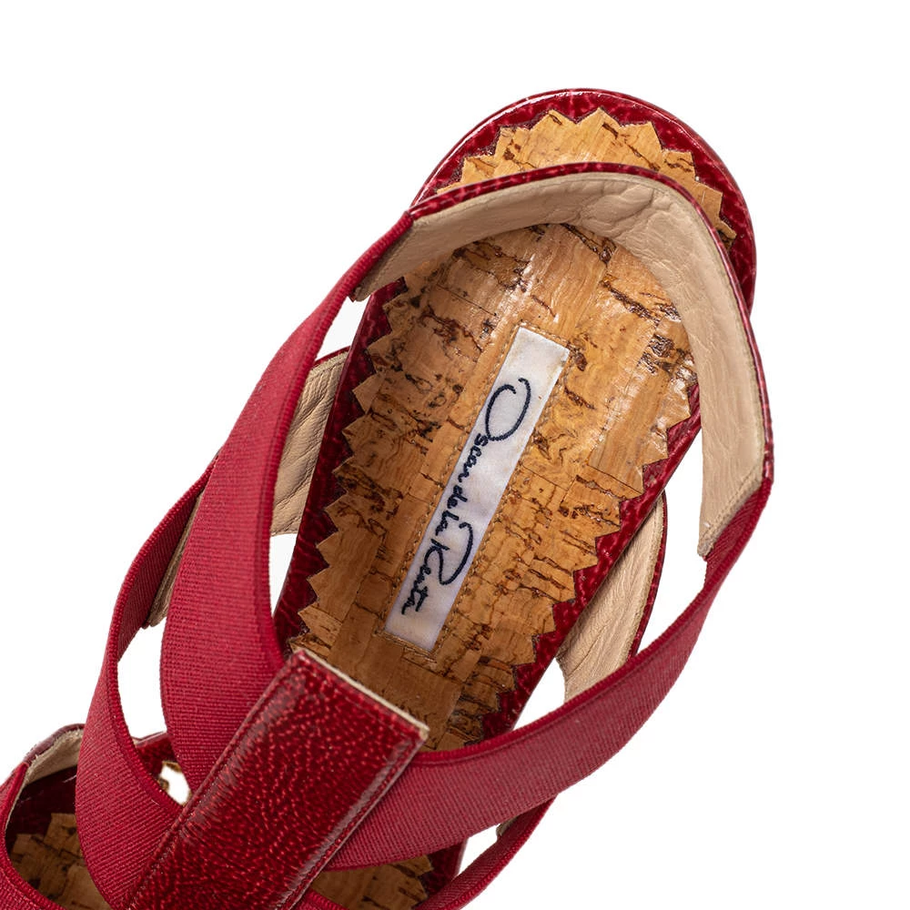 Oscar De La Renta Red Patent Leather And Elastic Cage Platform Sandals Size 38 For Women 9 Oscar De La Renta Red Patent Leather And Elastic Cage Platform Sandals Size 38 For Women - Image 7