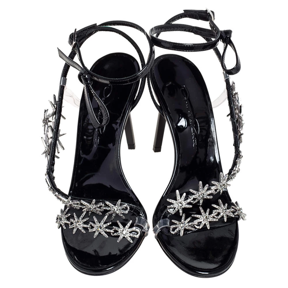 Oscar De La Renta Black Patent Leather Star Embellished Sandals Size 36 For Women 5 Oscar De La Renta Black Patent Leather Star Embellished Sandals Size 36 For Women - Image 3