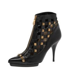 Oscar De La Renta Black Laser Cut Leather Studded Booties Size 37 For Women