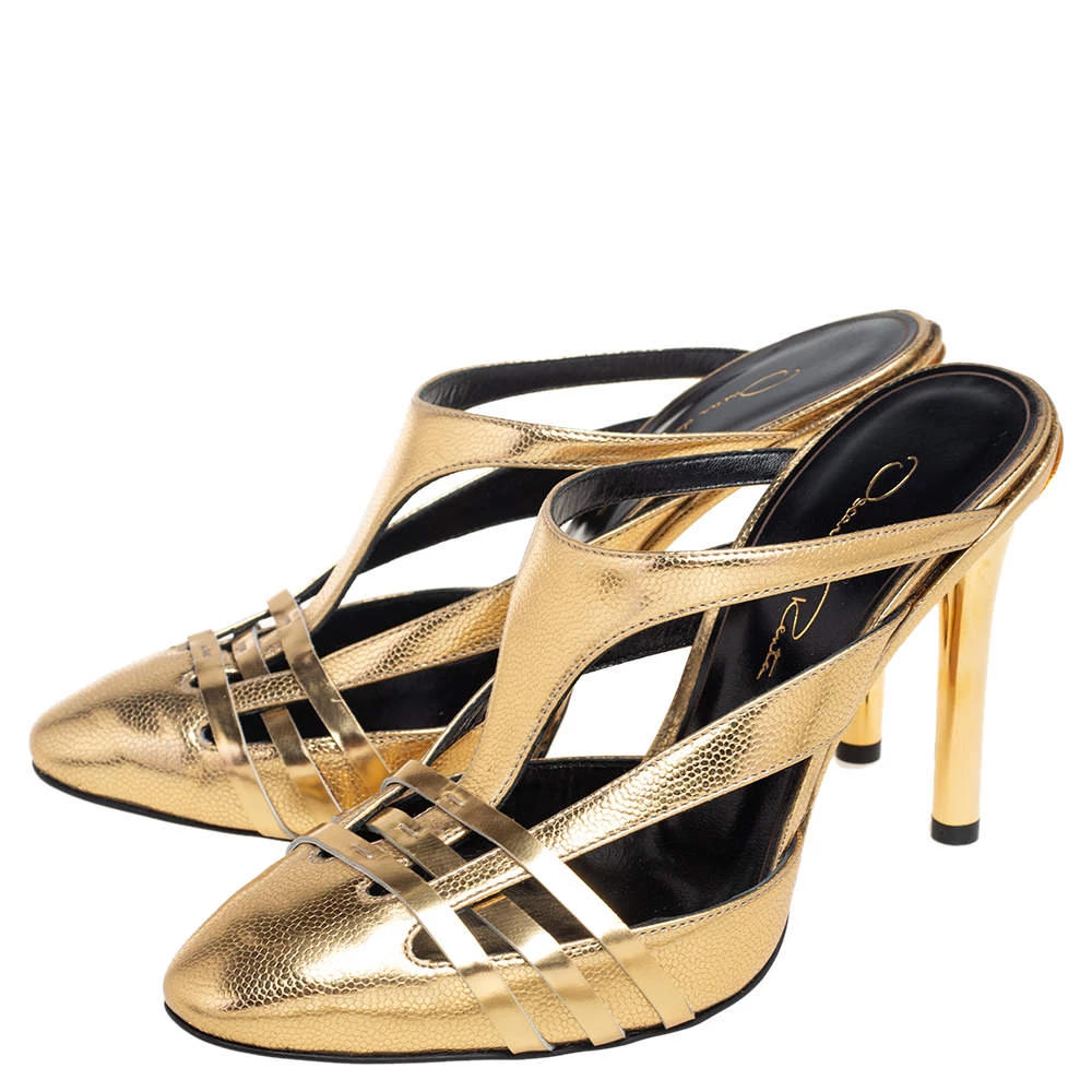 Oscar De La Renta Metallic Gold Leather Carmen Mule Sandals Size 36 For Women 6 Oscar De La Renta Metallic Gold Leather Carmen Mule Sandals Size 36 For Women - Image 4