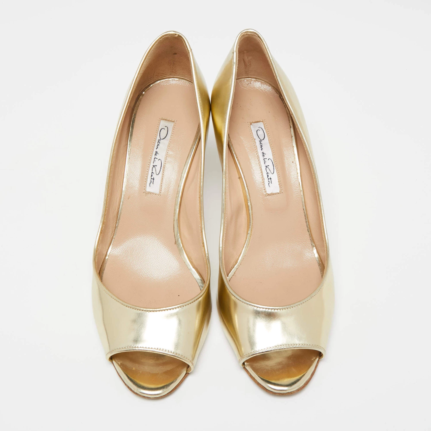 Oscar De La Renta Gold Leather Peep-Toe Pumps Size 37 For Women 5 Oscar De La Renta Gold Leather Peep-Toe Pumps Size 37 For Women - Image 3