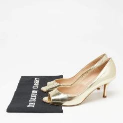 Oscar De La Renta Gold Leather Peep-Toe Pumps Size 37 For Women 19 Oscar De La Renta Gold Leather Peep-Toe Pumps Size 37 For Women -Oscar de la Renta Sales Shop luxury women oscar de la rentaslug used shoes p631078 010