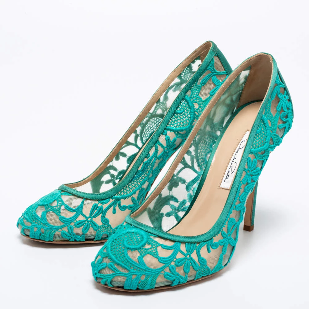Oscar De La Renta Green Lace And Mesh Pumps Size 41 For Women 4 Oscar De La Renta Green Lace And Mesh Pumps Size 41 For Women - Image 2
